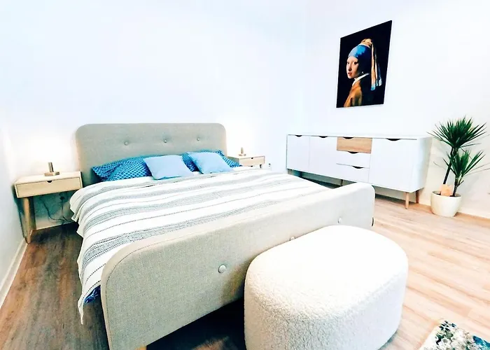 Lazaretska In Center, Great Location, Stylish, Near Eurovea * Bratislava