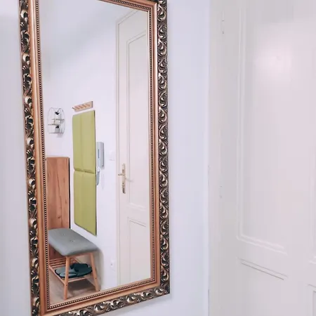 Апартаменти Lazaretska In Center, Great Location, Stylish, Near Eurovea